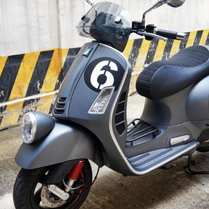 베스파 GTV300 세이조르니 판매합니다.