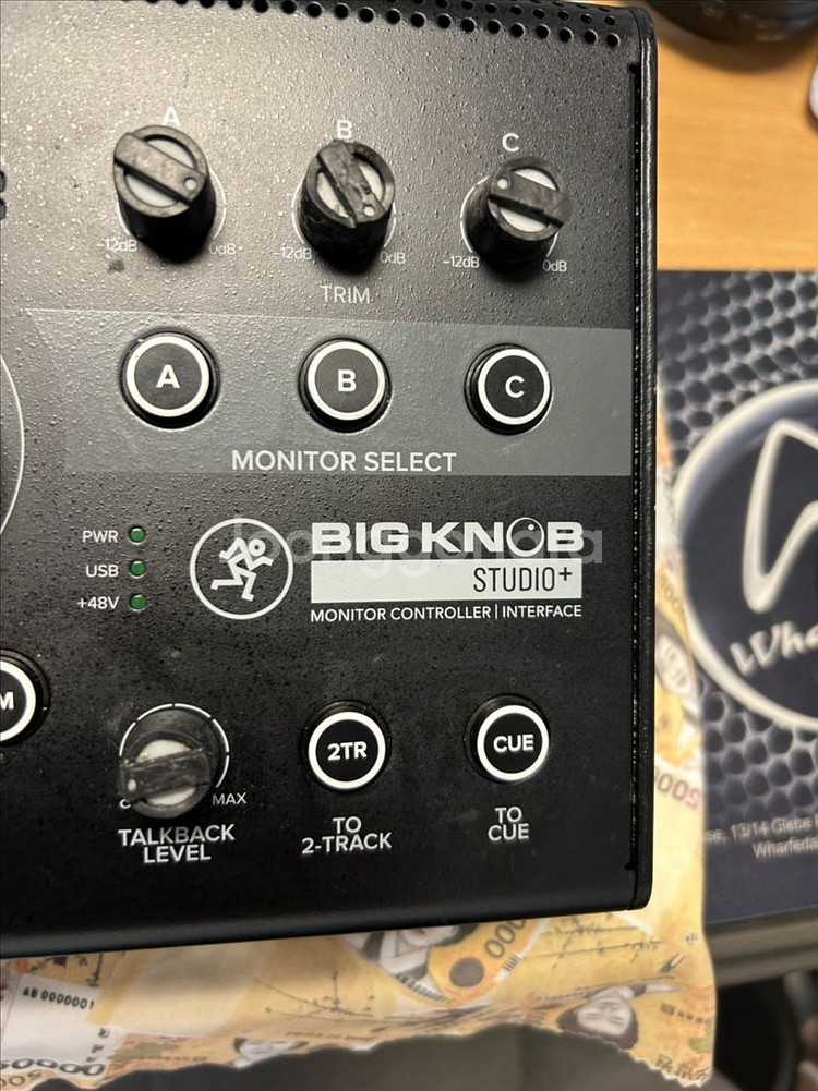 맥키 BigKnob Studio Plus--0