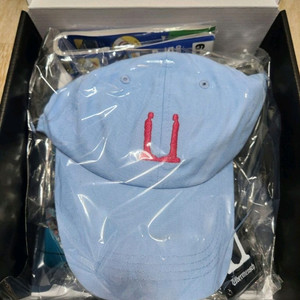 지드래곤 위버멘쉬 굿즈 모자 새거