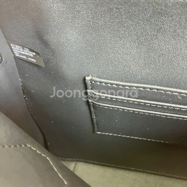 마이클코어스 머서 미디움로고 레더 크로스 블랙[새상품]--6