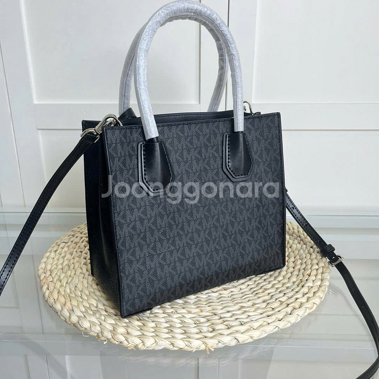 마이클코어스 머서 미디움로고 레더 크로스 블랙[새상품]--8