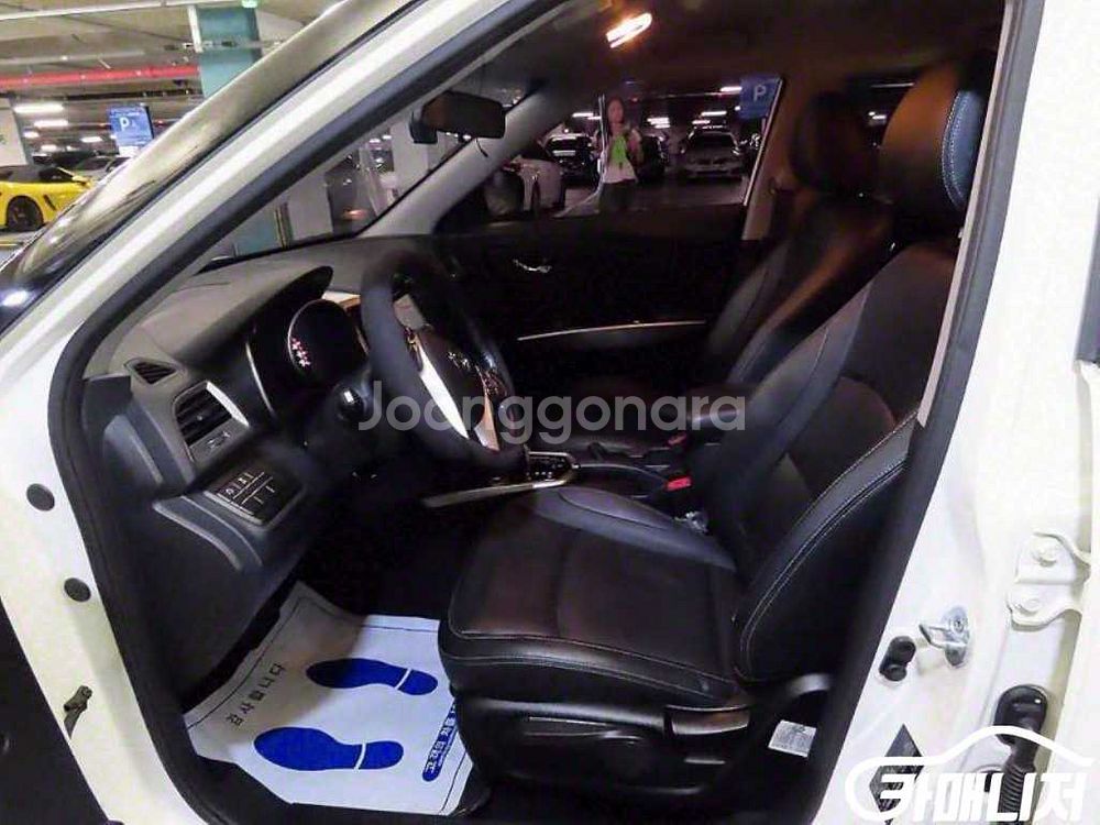 [KG모빌리티(쌍용) ]티볼리 디젤 2WD 1.6 VX--5