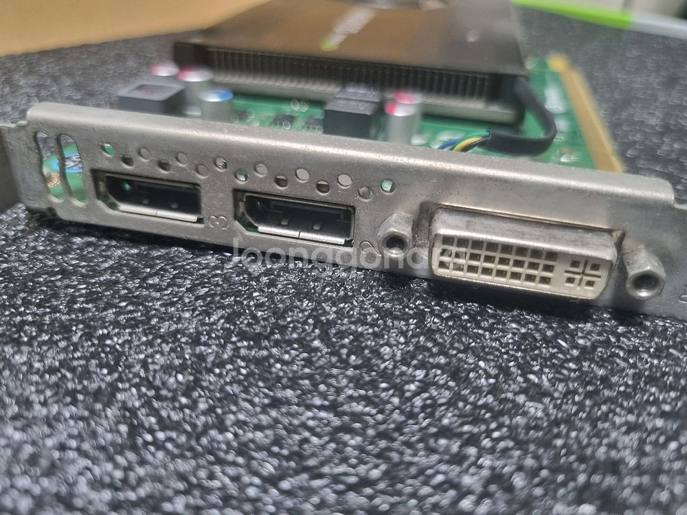 쿼드로 K2200--1