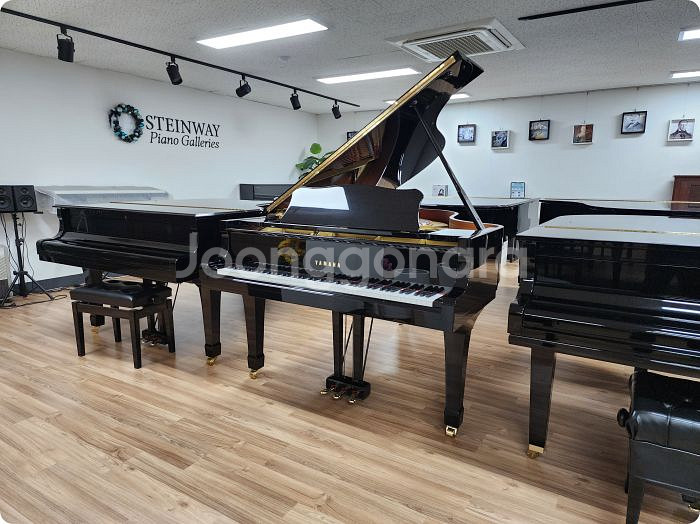 야마하 그랜드피아노 G5--0