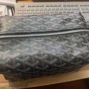 고야드 토일렛 파우치 팝니당 *이너백 있음*