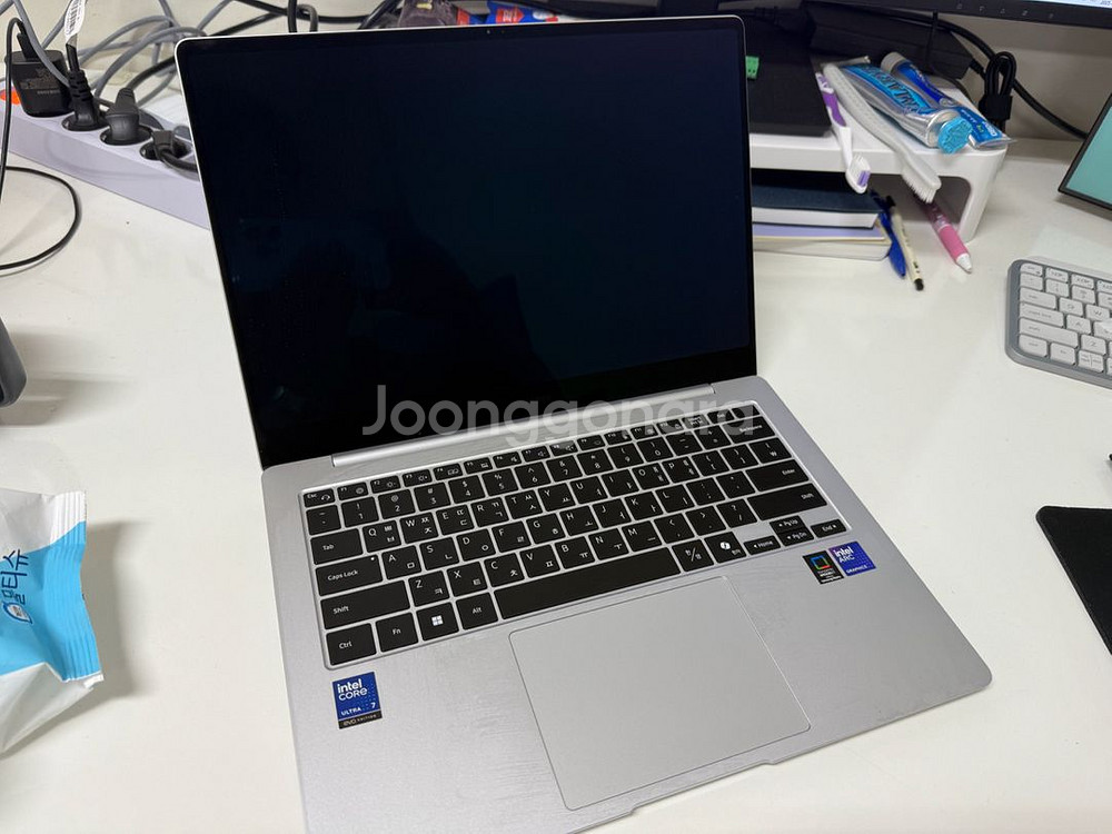 갤럭시 북5 Pro Ultra7 14인치 실버--6