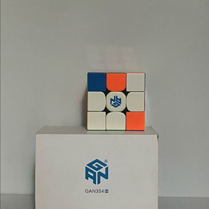 Gan 354 M 큐브