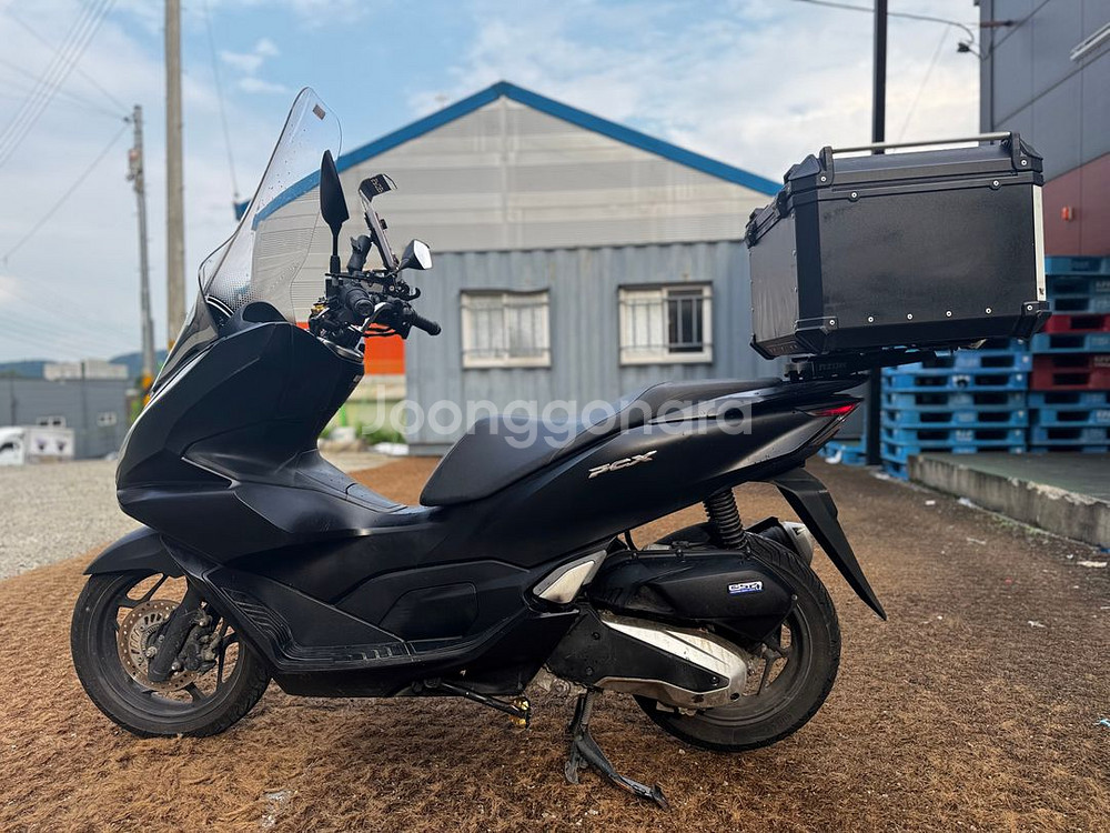 혼다 Pcx125 ABS모델 22년형 4만Km 판매합니--4