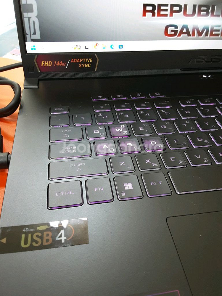 ASUS RTX4050 게이밍노트북 17.3 대화면--2