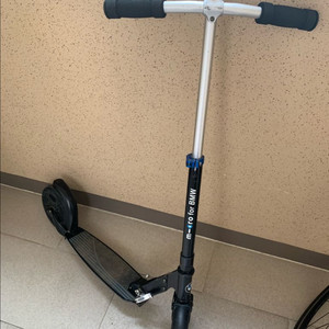 bmw 마이크로킥보드 (퀵보드)