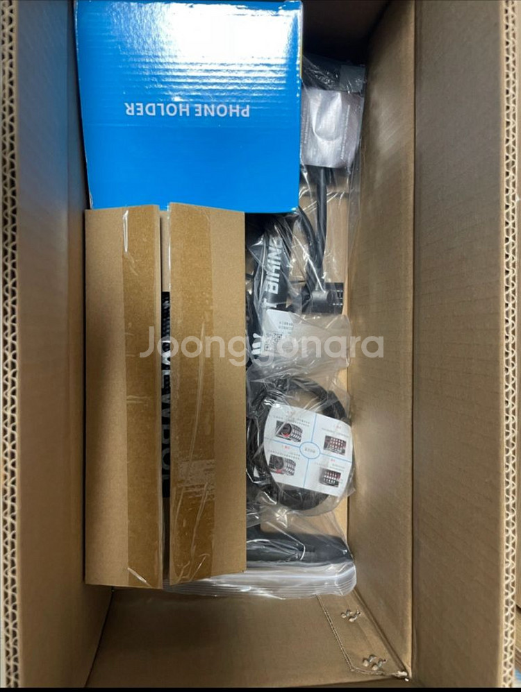 자전거 용품 일괄판매 (가방,휴대폰거치대,좌물쇠,펌프)--0