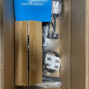 자전거 용품 일괄판매 (가방,휴대폰거치대,좌물쇠,펌프)