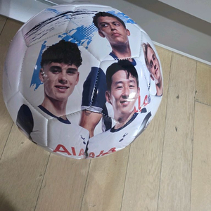 토트넘 파리바게트 콜라보(한정판 축구공)