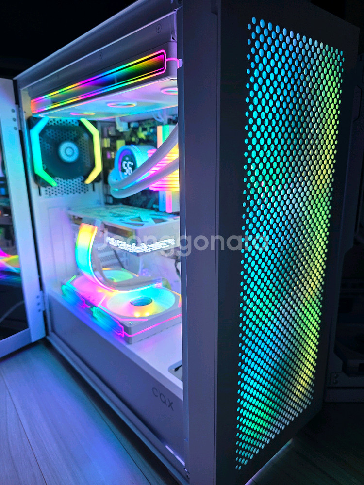라이젠5 9600X RTX5060TI 본체 팝니다--0