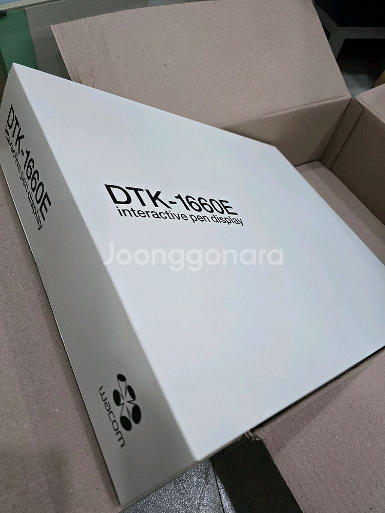 와콤 dtk-1660e 타블렛 거치대포함 미개봉 상품--0