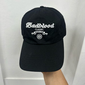 Badblood 배드블러드 자수 블랙 볼캡 모자