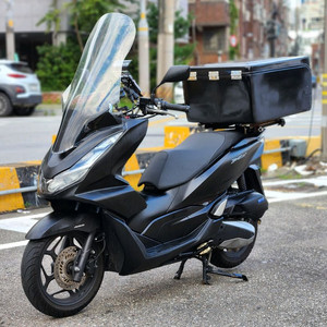 23년식 pcx125 21000키로 컨디션최상 민트급