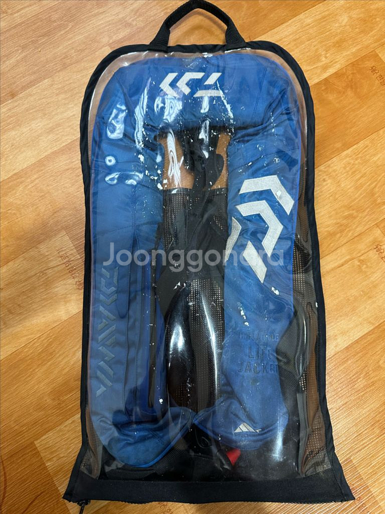 다이와 선상 구명조끼 팔아요--6