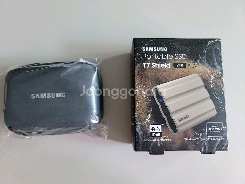 미개봉 삼성 T7 Shield 2TB 팝니다.--0