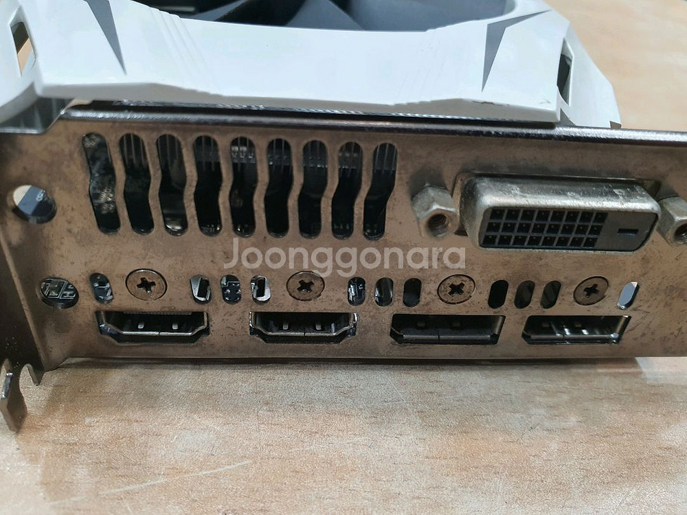 ASUS GTX 1060 3GB 화이트 그래픽카드--2
