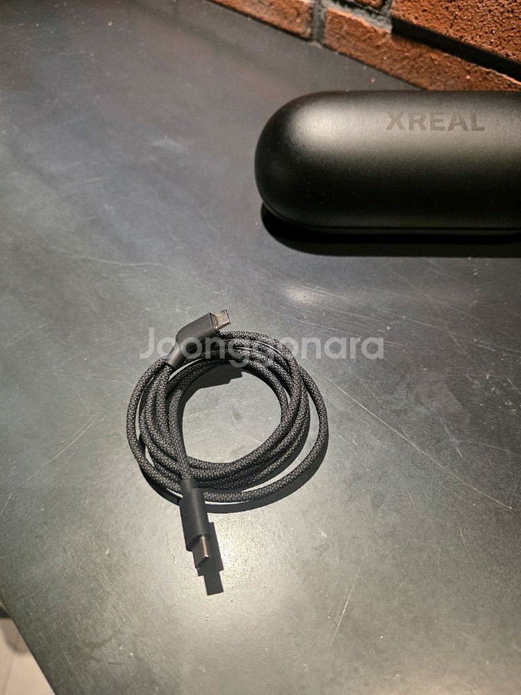 XREAL ONE 와 충전허브 그리고 안경프레임--3