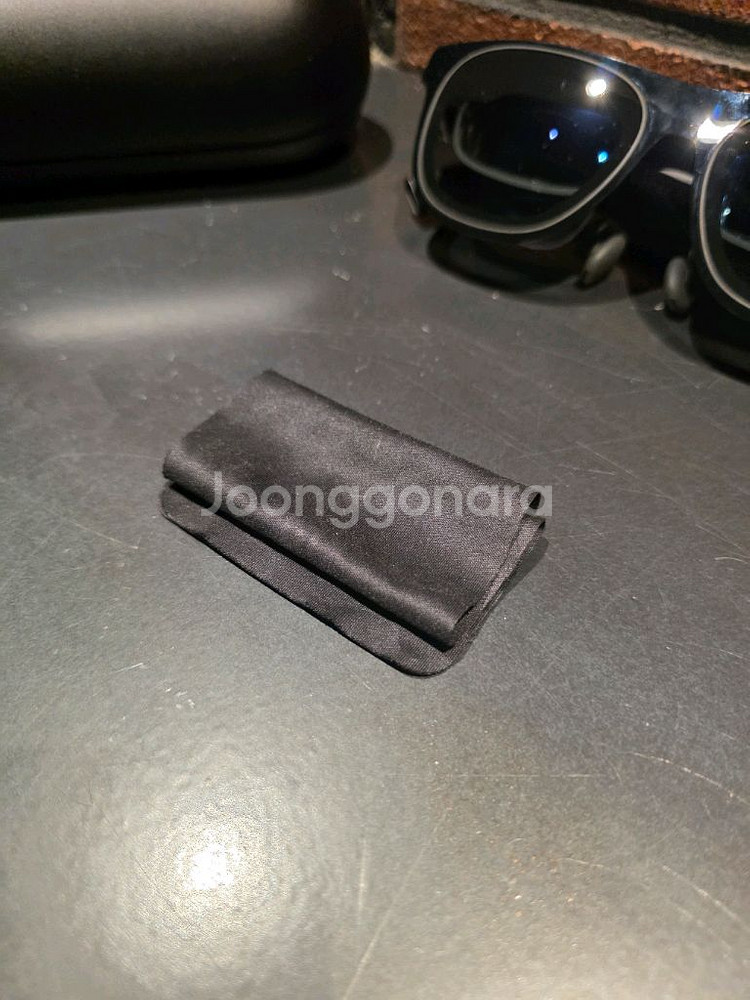 XREAL ONE 와 충전허브 그리고 안경프레임--4