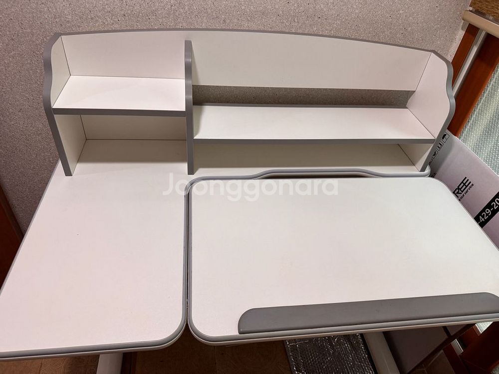 루나랩키즈 바른자세 책상--3