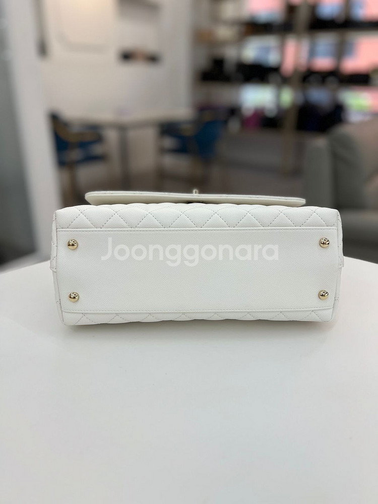 [중고명품럭스올 울산점]샤넬 코코핸들백 캐비어 미듐--3