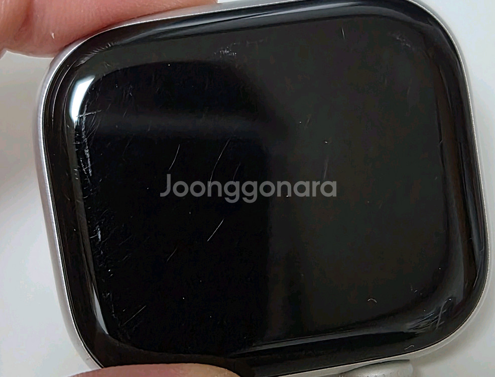 애플워치 10 실버 42mm gps 판매합니다--8