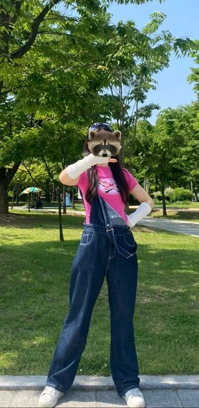 스물다섯스물하나 2521 졸사 고유림 의상대여 졸업사진 이미지