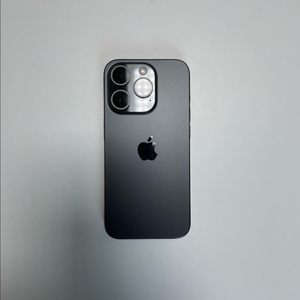 아이폰15Pro 블랙 티타늄 256GB 팝니다