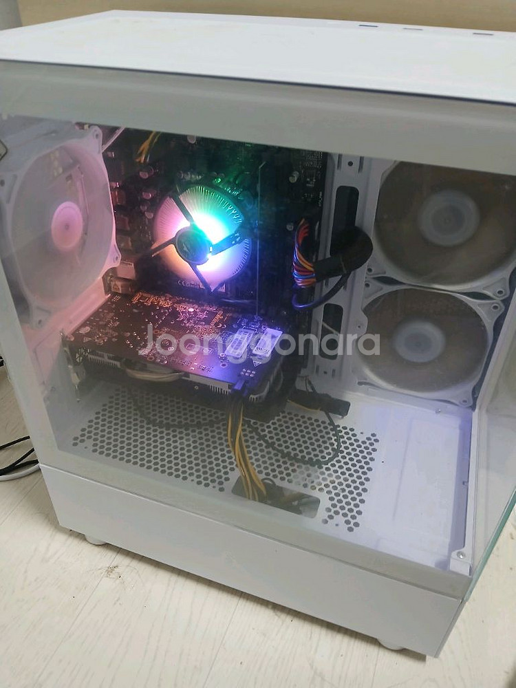쿠팡 조립pc + 개인모니터 포함 팝니다.--0