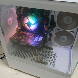 쿠팡 조립pc + 개인모니터 포함 팝니다.