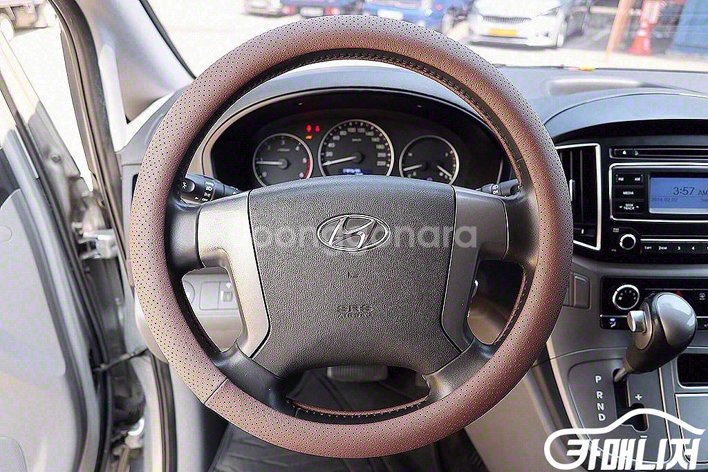 [현대]더 뉴 그랜드 스타렉스 2WD 밴 3인승 스마트--7
