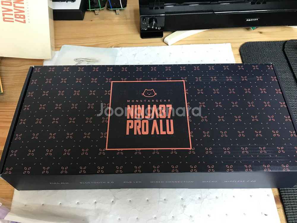 몬스타기어 NINJA 87 PRO ALU 키캡 교체--9