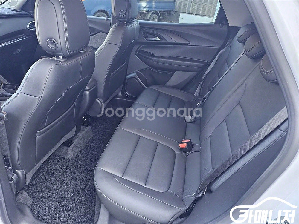 [쉐보레]트레일블레이저 2WD 1.3 터보 가솔린 프리--6