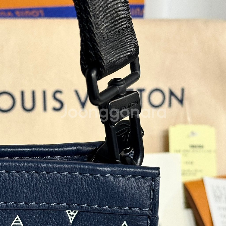 25SS 루이비통 모노그램 쉐도우 가스통 크로스백--3