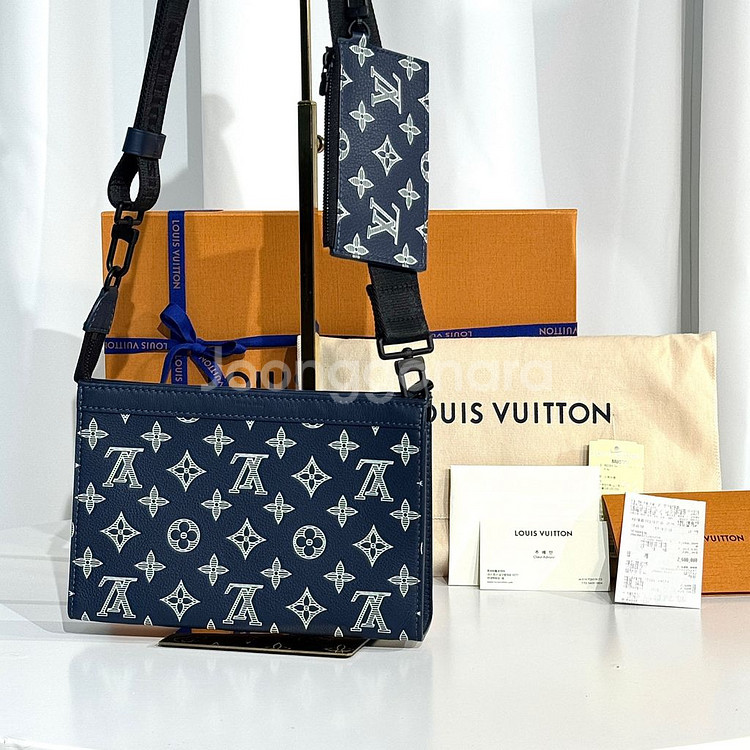 25SS 루이비통 모노그램 쉐도우 가스통 크로스백--0