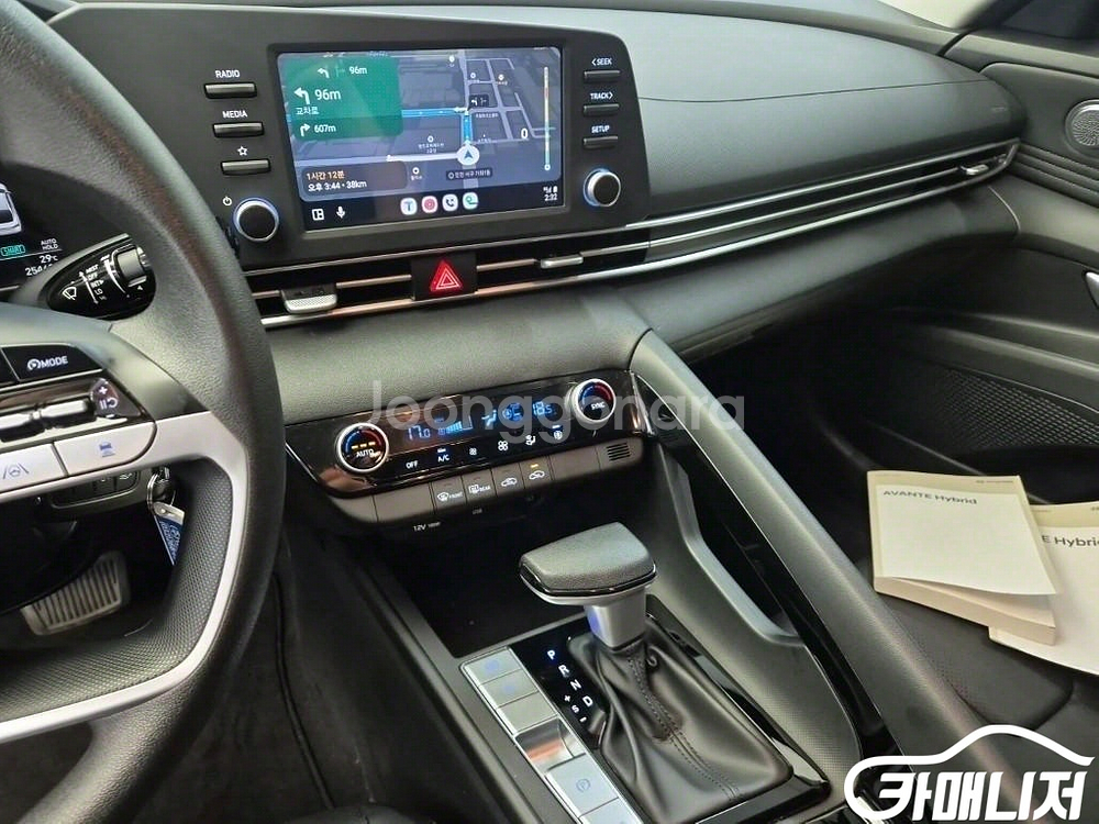 [현대]아반떼 하이브리드 (CN7) 스마트 (5인승)--9