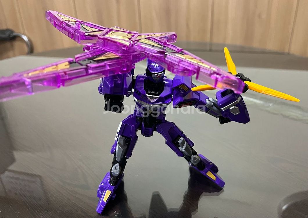 메탈카드봇 쉐도우 X 팝니다.(반값택포)--7