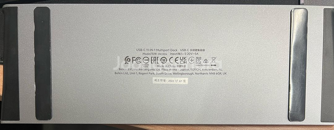 벨킨 USB-C 11-in-1 멀티포트 독--1