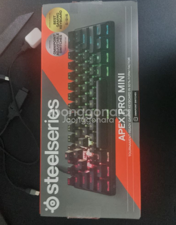 스틸시리즈 apex pro mini 키보드 (단군개봉)--0