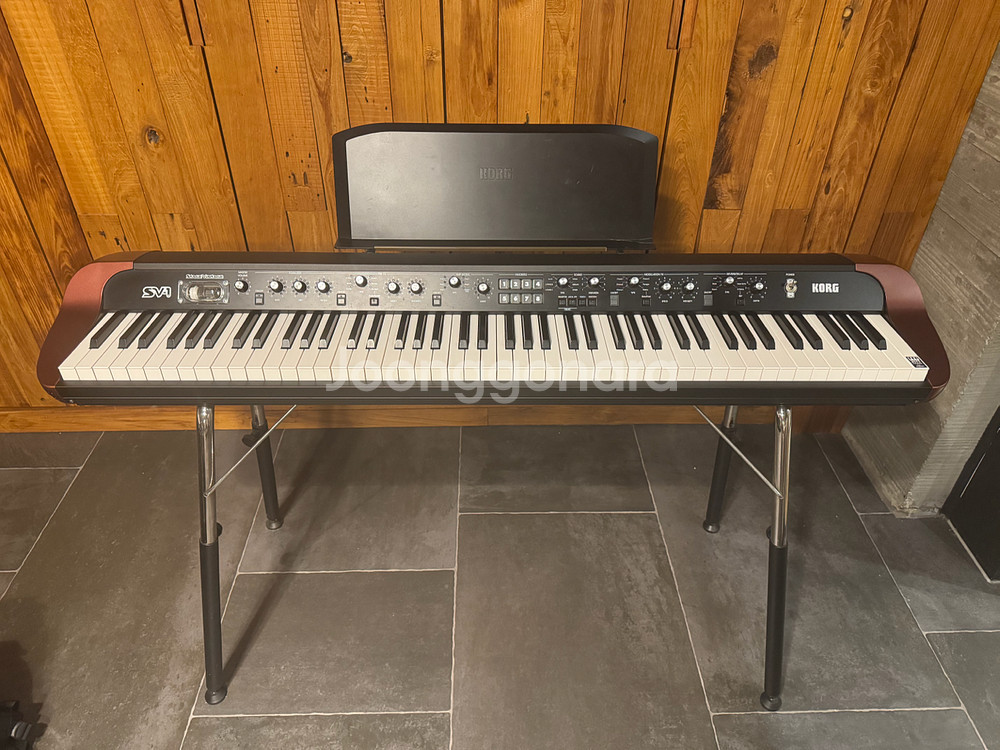 코르그 Korg SV-1 SV1 88 건반 팝니다.--0