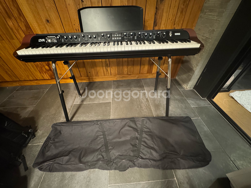 코르그 Korg SV-1 SV1 88 건반 팝니다.--5