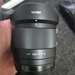 빌트록스 56mm f1.7 소니e마운트 팝니다
