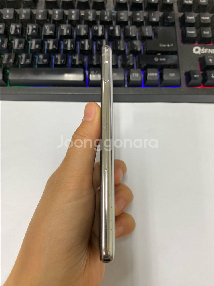 SK 갤럭시S10E 화이트 액정SS급 128G 무잔상--5