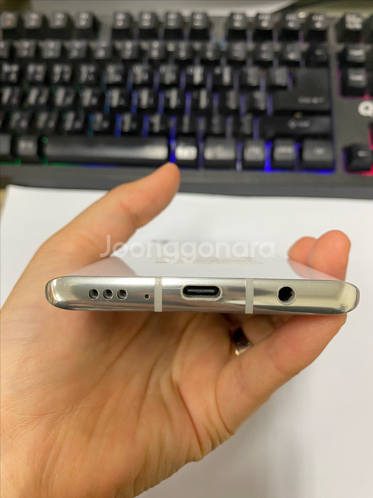 LG벨벳 화이트 AA급 128GB 무잔상 자녀폰--6