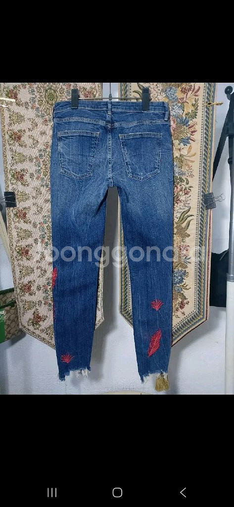 26 자라 스판 스키니핏 자수 청바지--1