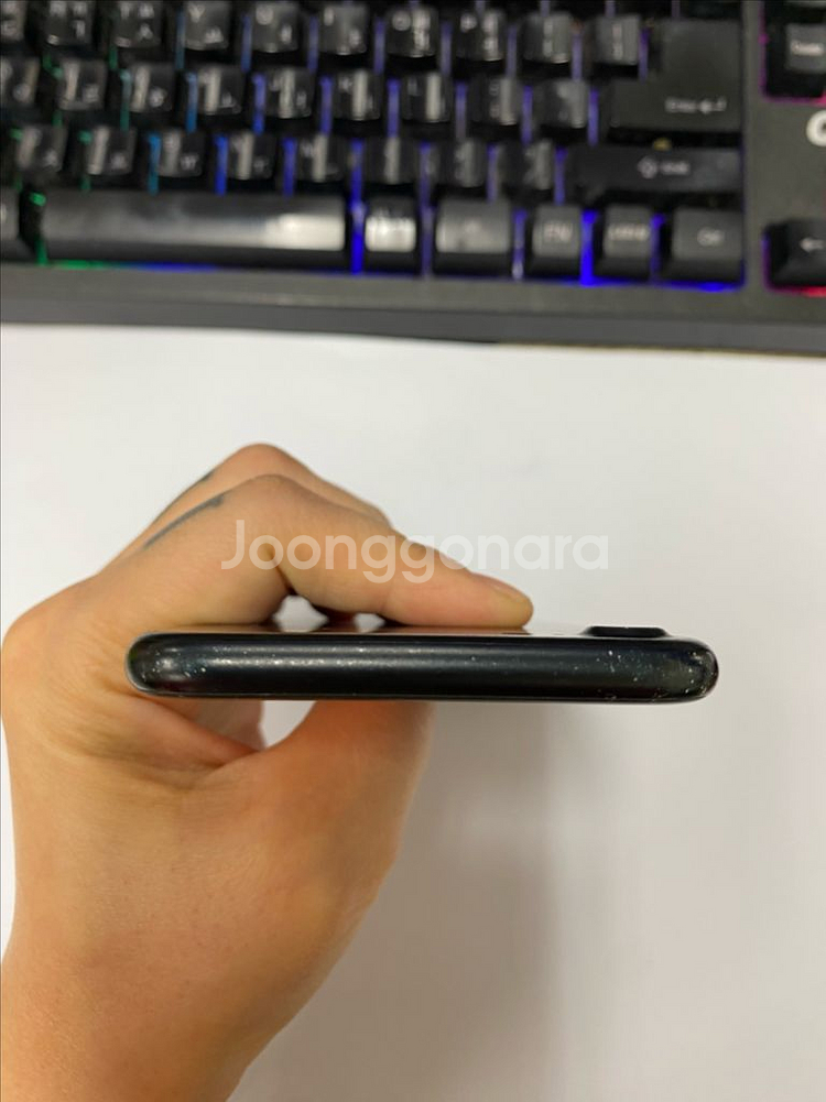 아이폰7 매트블랙 액정SS급 128G 배터리100%--3