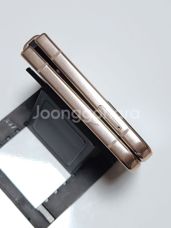 자급제) 갤럭시Z플립4 256G 무잔상 53077--6